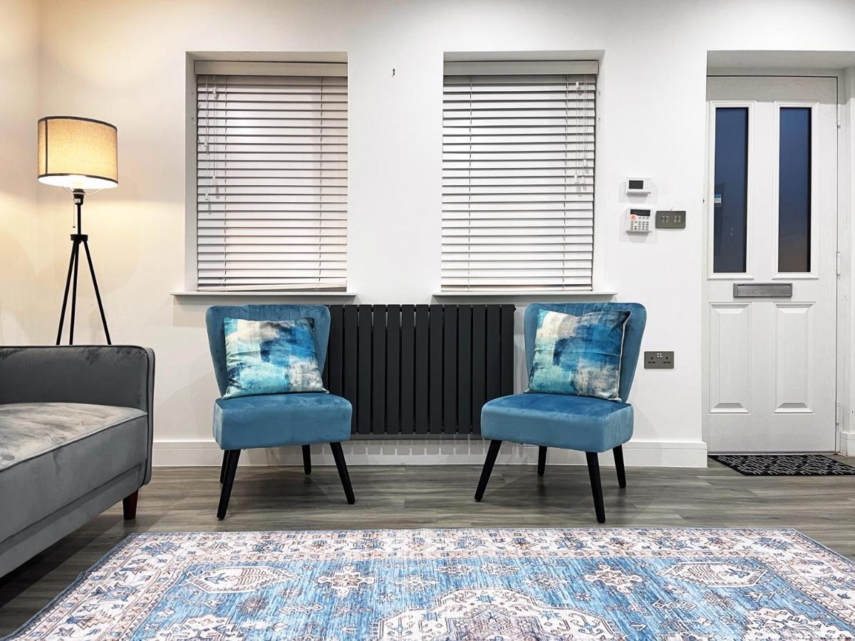 Karen'S Place In Windsor Bagian luar foto